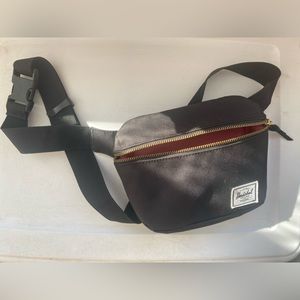 Black Hershel Sling Bag